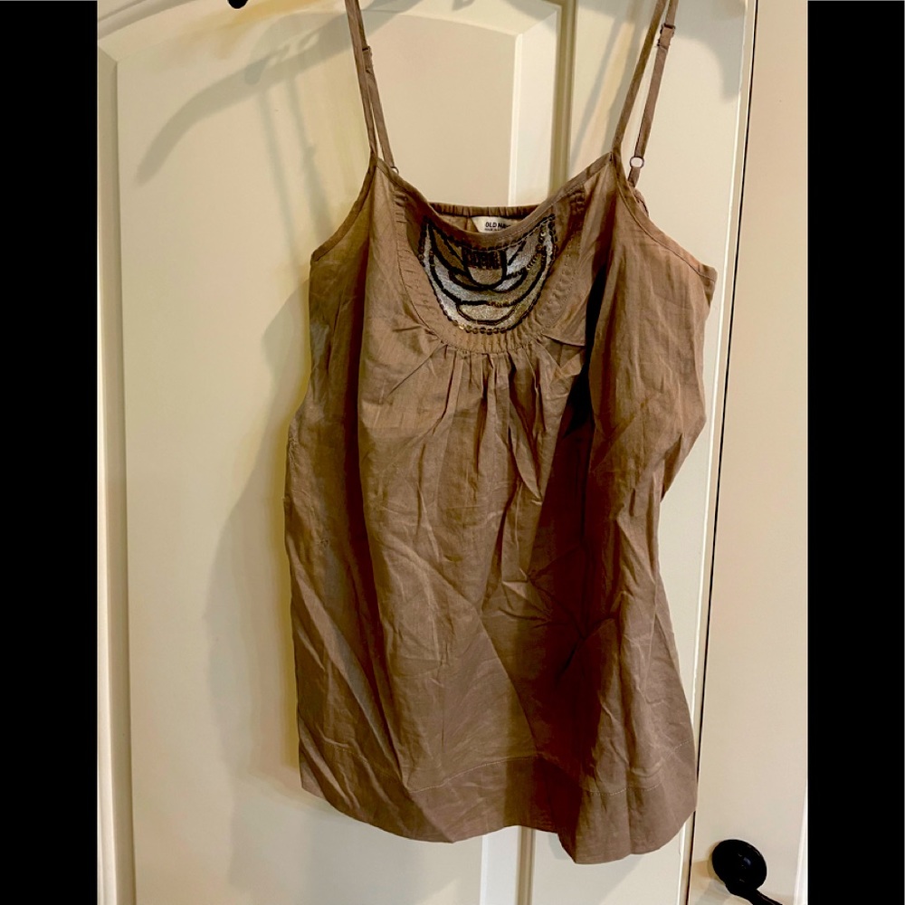 Tank top. Dress up or down. Gently worn. Size small